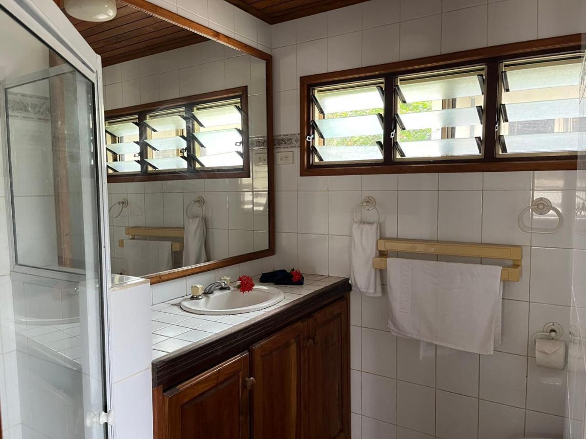 Tradewinds Villas Port Vila Exterior photo