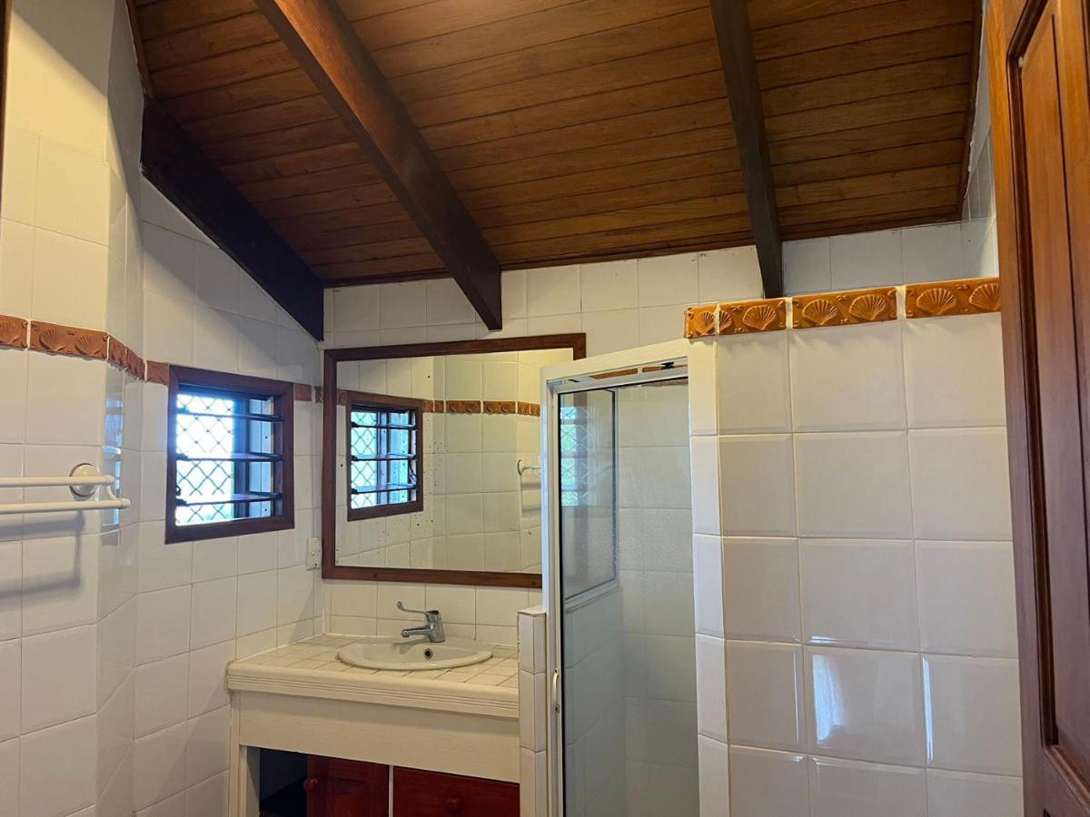 Tradewinds Villas Port Vila Exterior photo
